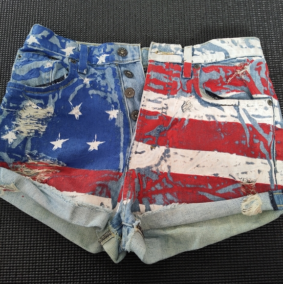 Jean shorts - Picture 2 of 7